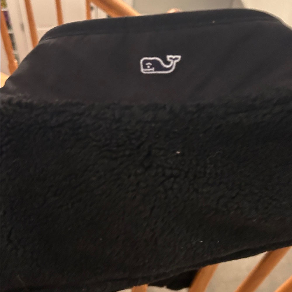 Vineyard Vines Black Fleece Jacket - Picture 4 of 4